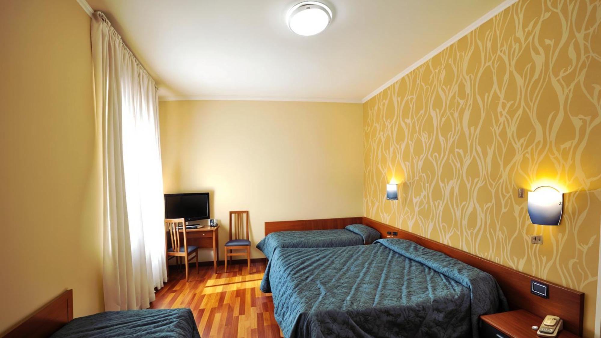 Hotel Nazionale Bolsena Luaran gambar