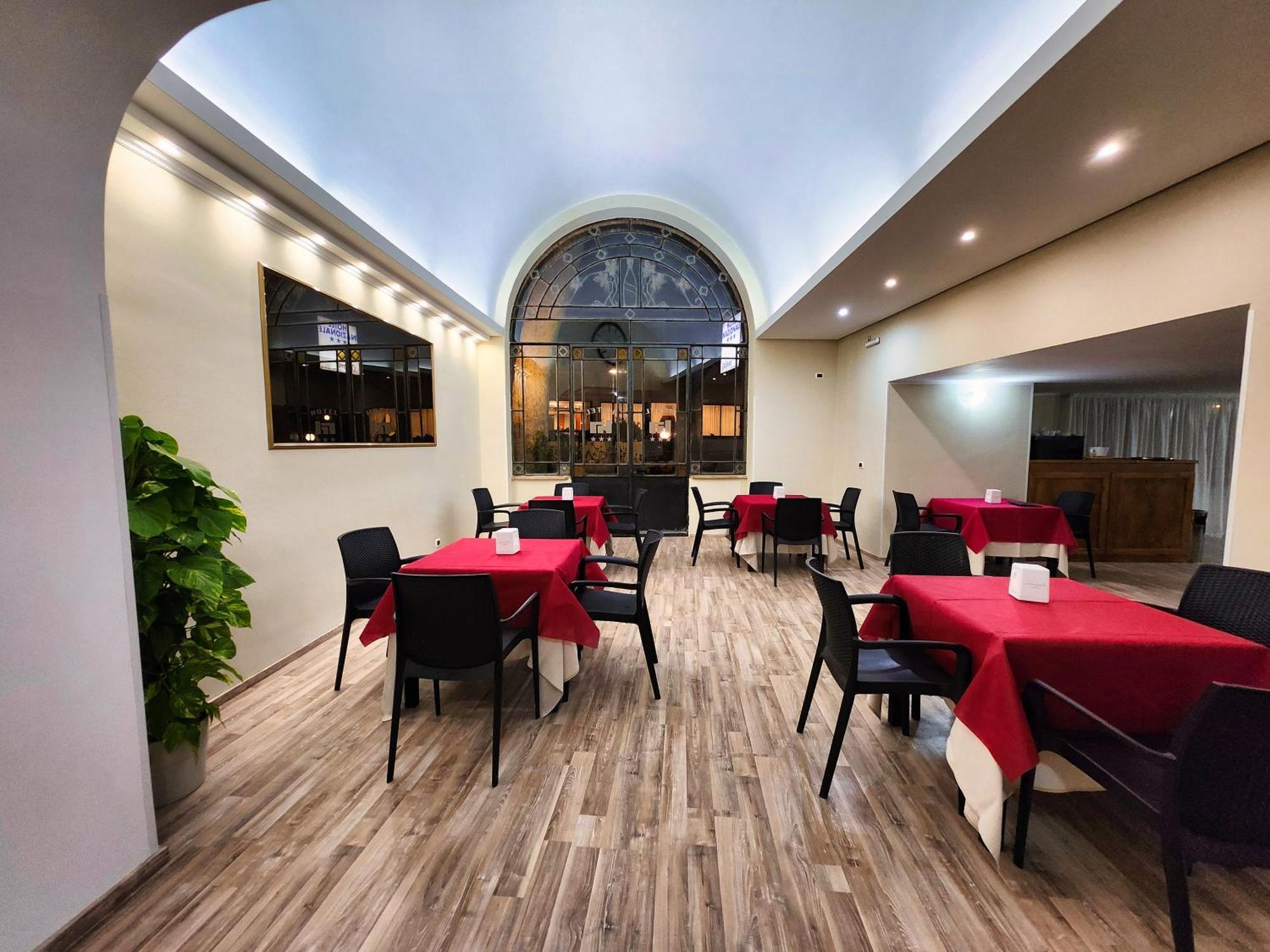 Hotel Nazionale Bolsena Luaran gambar